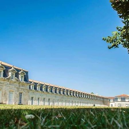 Villa Gite Des Huskys Tonnay-Charente Exterior foto